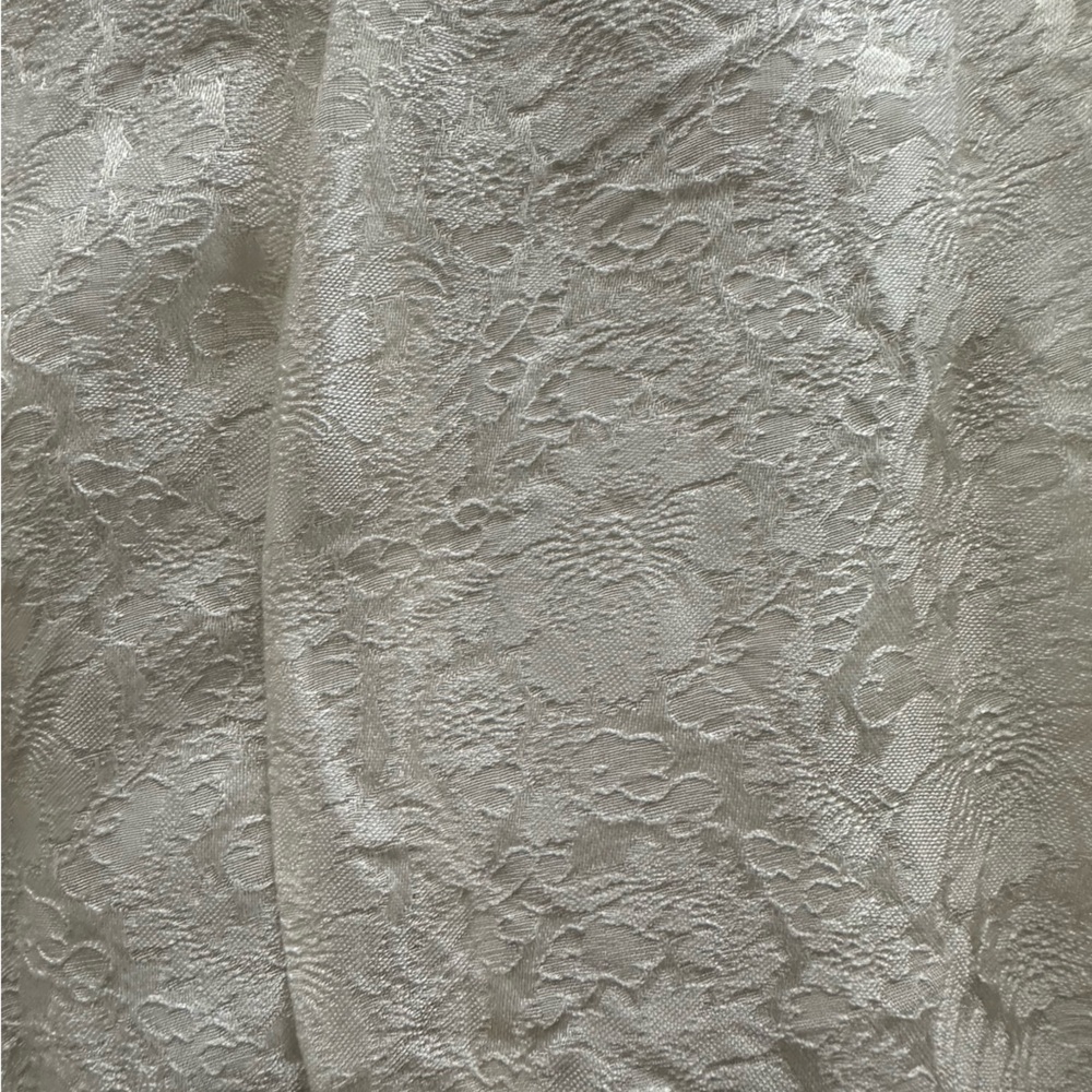 100% Silk Set from Vietnam - Picture 3 of 11